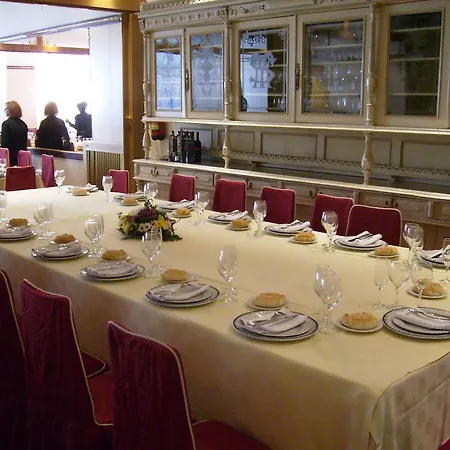 Hotel Roma 2*