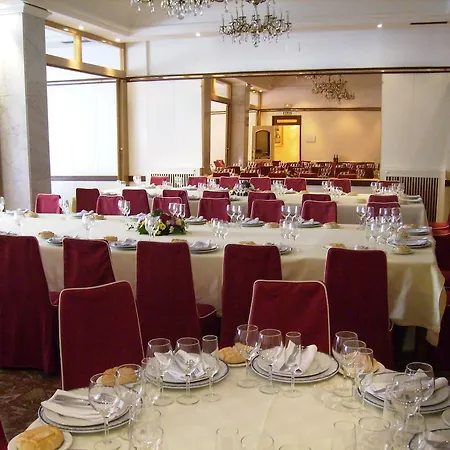 Hotel Roma 2*